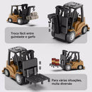 MiniCarga™ – Empilhadeira RC 2 em 1 com Controle Remoto e App | Recarregável
